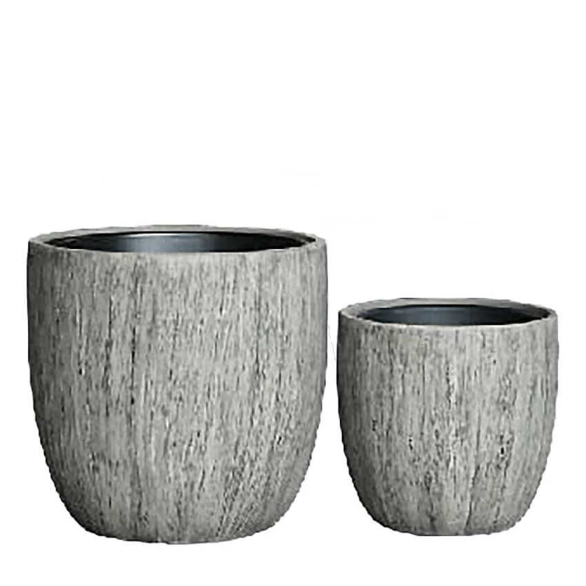 2er Set Pflanzgefäße Aus Polystone - Rund - Grau Mit Holzstruktur-Optik - Mit Einsatz - Yosan 1 2er Set Pflanzgefäße Aus Polystone - Rund - Grau Mit Holzstruktur-Optik - Mit Einsatz - Yosan