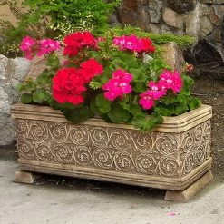 Dekorativer Steinguss Pflanztrog Mit Floraler Verzierung - Evando