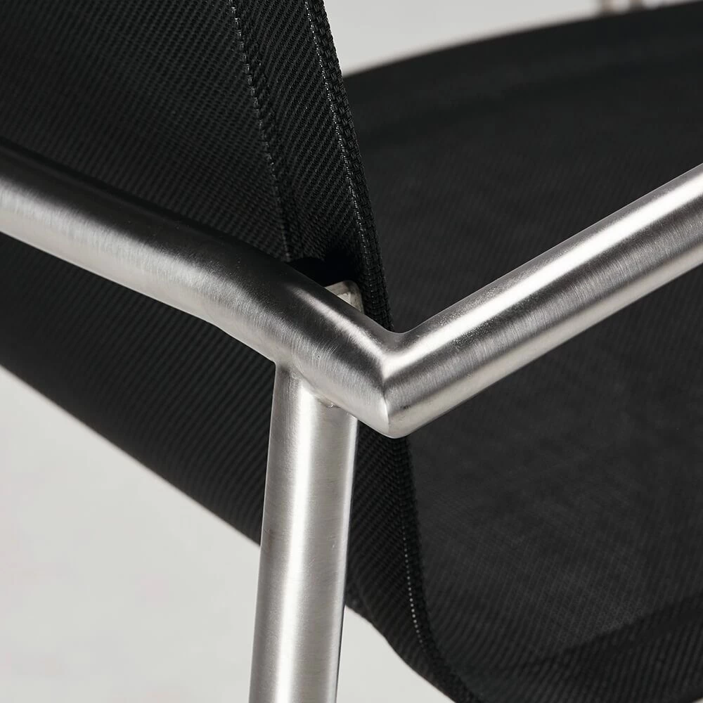 Eleganter Stapelstuhl Aus Edelstahl/Ergotex - Lucidum Stuhl 2 Eleganter Stapelstuhl Aus Edelstahl/Ergotex - Lucidum Stuhl – Bild 2