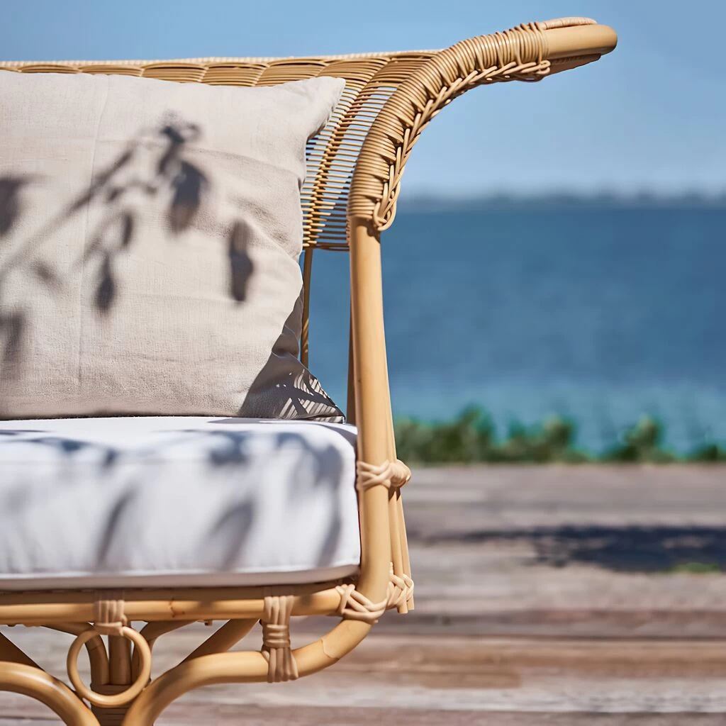 Elegantes Gartensofa Aus Alu-Rattan In Der Farbe Natur - Gartensofa Enna 3 Elegantes Gartensofa Aus Alu-Rattan In Der Farbe Natur - Gartensofa Enna – Bild 3