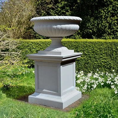 Englisches Pflanzgefäß Steinguss - Farley Castle 2 Englisches Pflanzgefäß Steinguss - Farley Castle – Bild 2