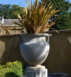 Englisches Stein Gefäß Steinguss - Herakles -Gartenwelt Geschaft englisches stein gefaess steinguss herakles5