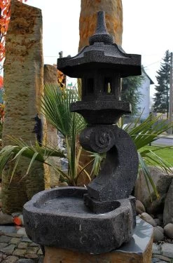 Gartenlaterne Mit Vogelbad Naturstein - Hadano -Gartenwelt Geschaft gartenlaterne mit vogelbad naturstein hadano3