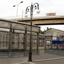 Gusseisen Parklaterne Mit Dekorativen Ornamenten - Groß - Bernis