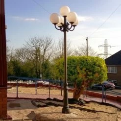 Historische Parkleuchte Zur Stadt - Gestaltung Aus Gusseisen - Johst