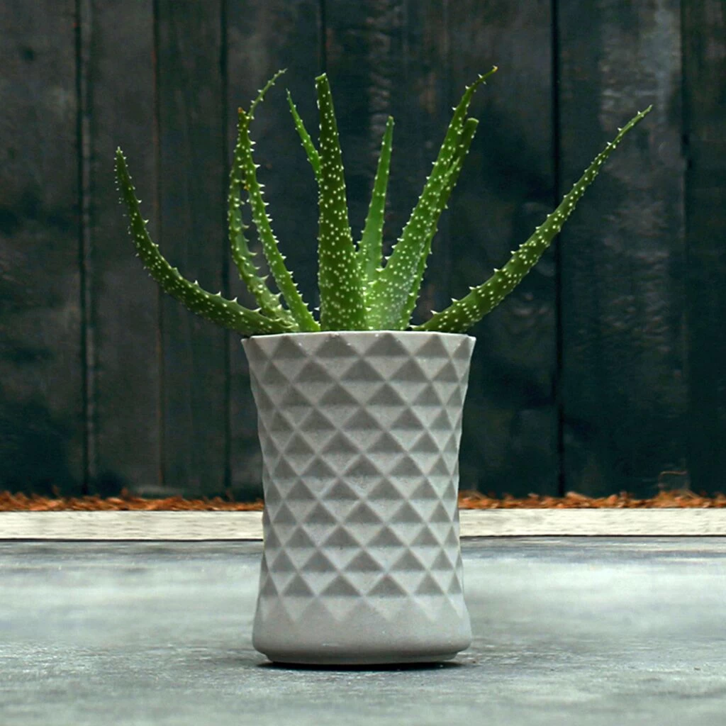 Hoher Blumentopf Aus Beton Im Modernen Stil - Braquera 2 Hoher Blumentopf Aus Beton Im Modernen Stil - Braquera – Bild 2