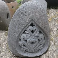 In Handarbeit Gefertigte Gartenlaterne Aus Naturstein - Surya