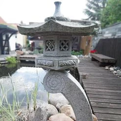 Japanische Steinlaterne Naturstein - Nigata -Gartenwelt Geschaft japanische steinlaterne naturstein nigata3