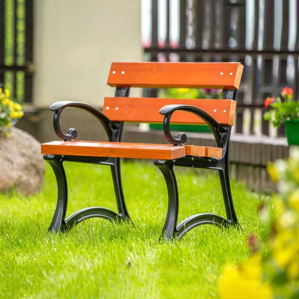 Kinderstuhl Aus Holz Und Gusseisen Zur Gartengestaltung - Sunna 2 Kinderstuhl Aus Holz Und Gusseisen Zur Gartengestaltung - Sunna – Bild 2