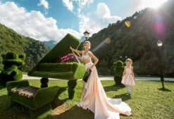 Kleine Gartenbank - Holz, GFK & Kunstrasen - Topiary - Fenke -Gartenwelt Geschaft kleine gartenbank holz gfk kunstrasen topiary fenke8