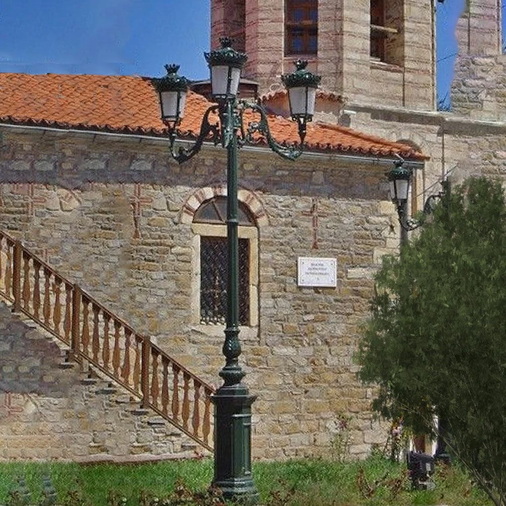 Kunstvolle Straßenleuchte Aus Gusseisen Zur Stadt-Gestaltung - Svalaug 1 Kunstvolle Straßenleuchte Aus Gusseisen Zur Stadt-Gestaltung - Svalaug