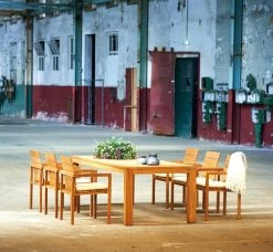 Moderner Garten Stapelstuhl Aus Teakholz - Lucy Stapelstuhl -Gartenwelt Geschaft moderner garten stapelstuhl aus teakholz lucy stapelstuhl4