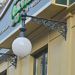 Nostalgische Wandleuchte Aus Gusseisen - Damaso