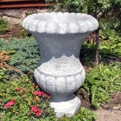 Pflanzamphore Aus Steinguss Für Den Garten - Delia