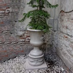 Schlichte Gartenamphore Zum Bepflanzen Mit Dekorativen Griffen - Kasandra -Gartenwelt Geschaft schlichte gartenamphore zum bepflanzen mit dekorativen griffen kasandra3