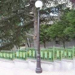 Schlichte Parkleuchte Aus Gusseisen Für Außenanlagen - Vannda