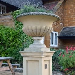 Stein Gartengefäß Antik - Ascott Place -Gartenwelt Geschaft stein gartengefaess antik ascott place3