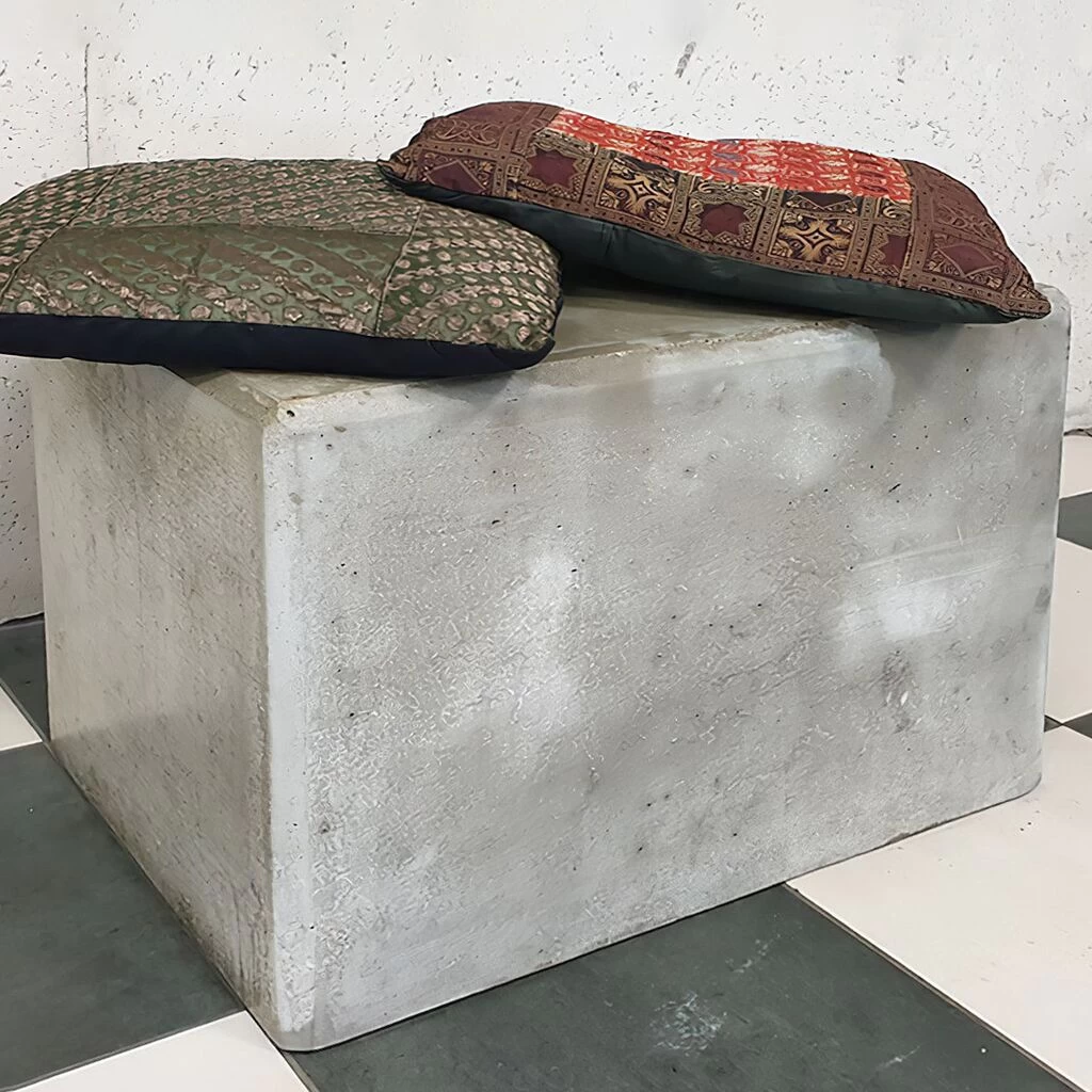 Wetterfester Steinguss Hocker Für Den Garten - Verschiedene Farben - Spiros 2 Wetterfester Steinguss Hocker Für Den Garten - Verschiedene Farben - Spiros – Bild 2