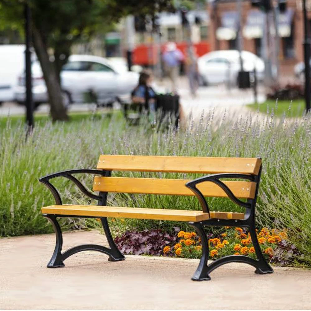 Zeitlose Parkbank Mit Armlehne Aus Gusseisen Und Holz - Eistla 2 Zeitlose Parkbank Mit Armlehne Aus Gusseisen Und Holz - Eistla – Bild 2